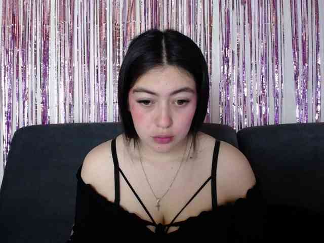 alison1516 webcam