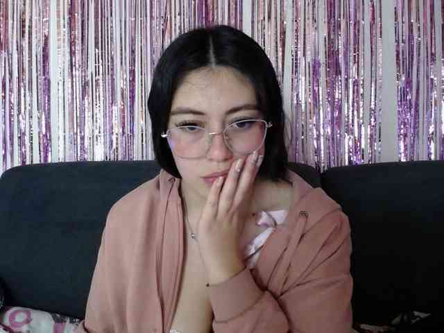 alison1516 webcam