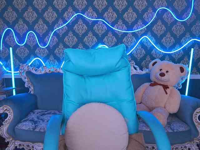 LuckyRita webcam