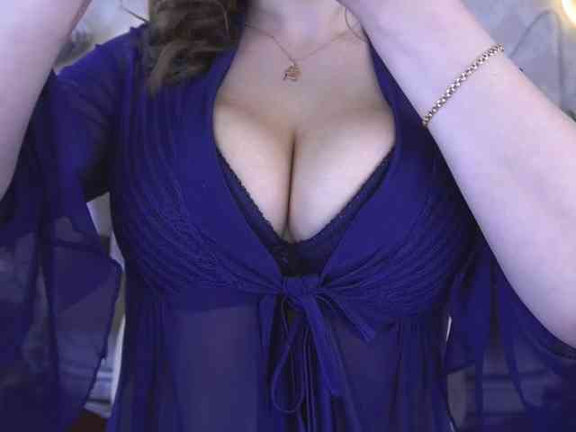 LuckyRita webcam