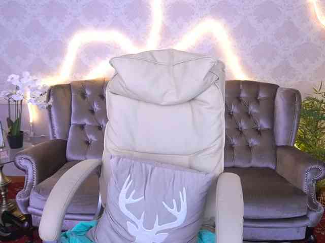LuckyRita webcam