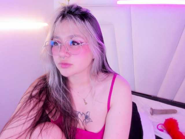  Aliiceyong chat room