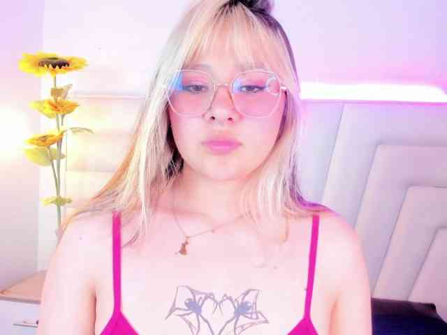 Aliiceyong webcam