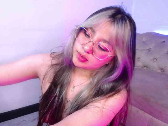Aliiceyong webcam