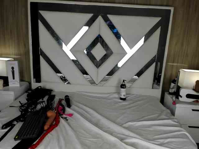Scarletthomas webcam