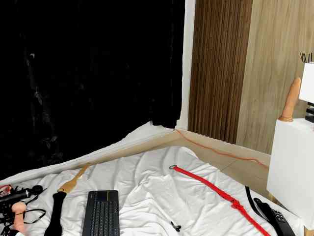 Scarletthomas webcam