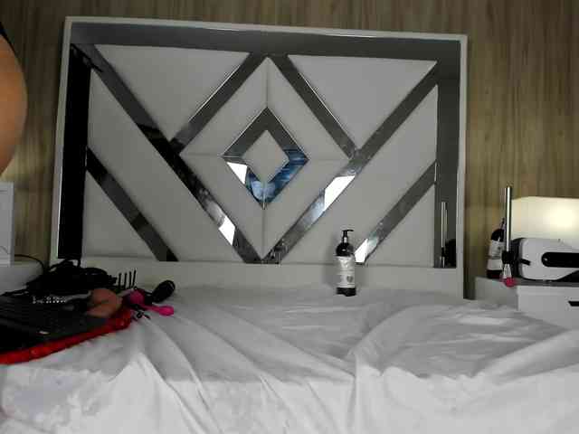 Scarletthomas webcam