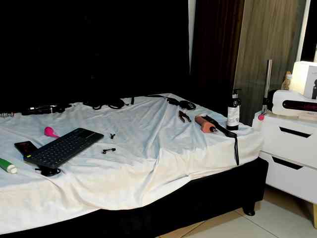 Scarletthomas webcam