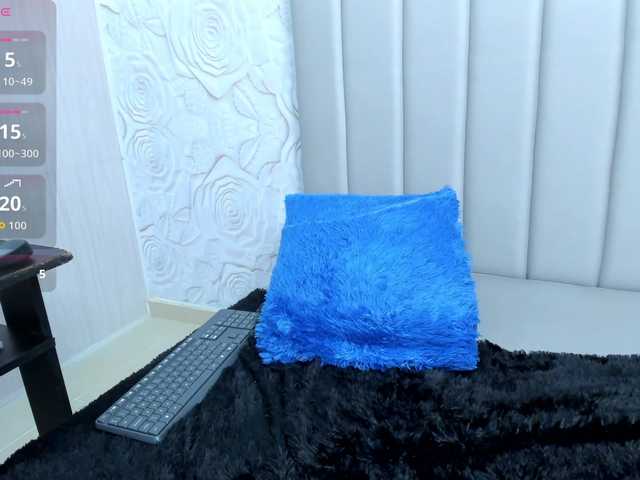 mylittlewhore18's BongaCams show and profile