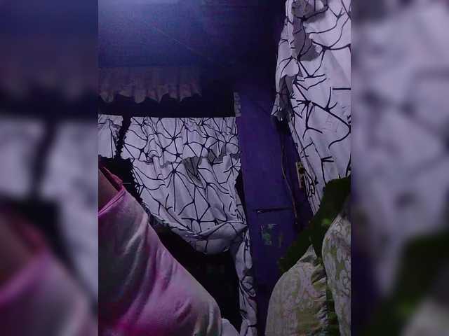 VelvetRose1 webcam bongacams model stream image