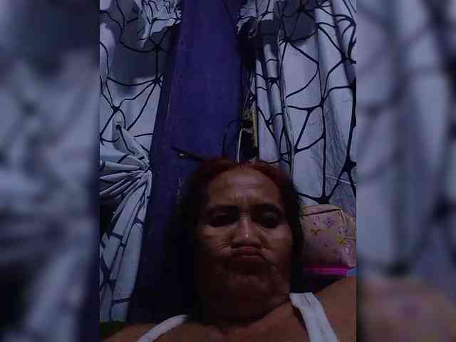VelvetRose1 webcam