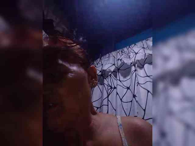 VelvetRose1 webcam