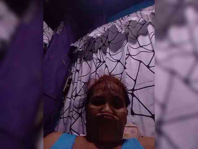 VelvetRose1 webcam