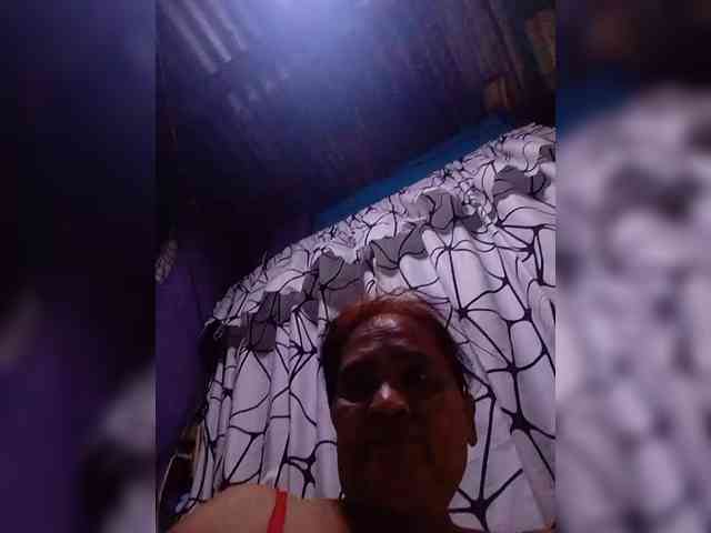 VelvetRose1 webcam