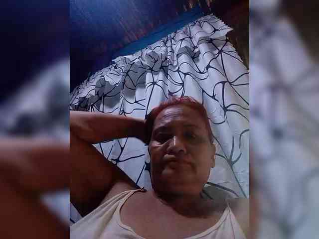 VelvetRose1 webcam