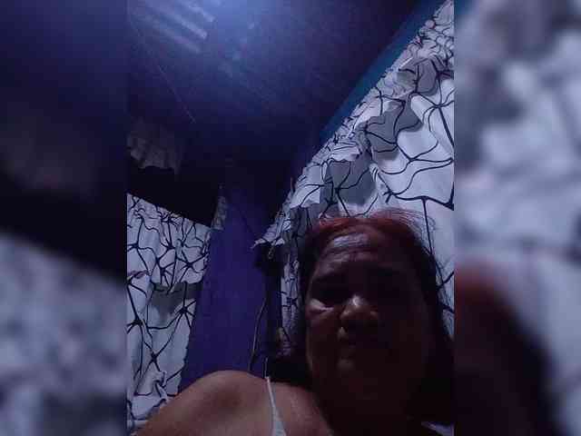 VelvetRose1 webcam