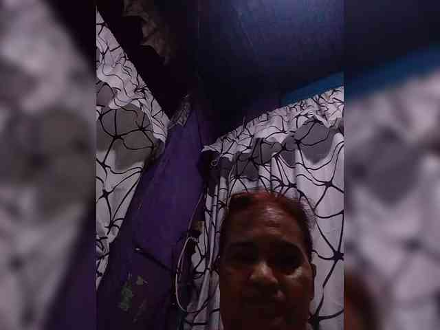 VelvetRose1 webcam