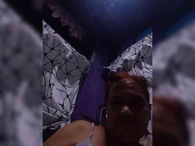 VelvetRose1 webcam