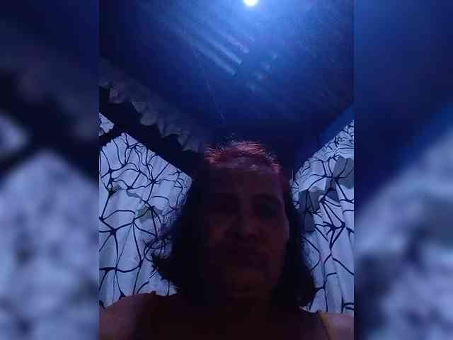 VelvetRose1 webcam