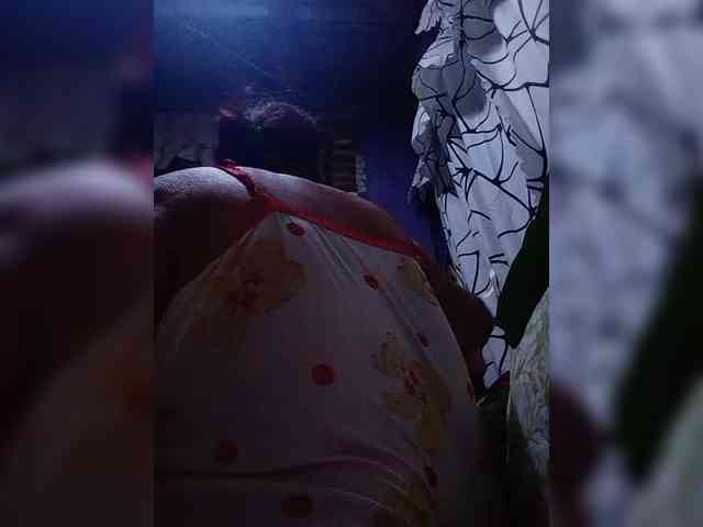 VelvetRose1 webcam