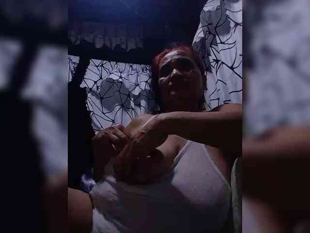 VelvetRose1 webcam