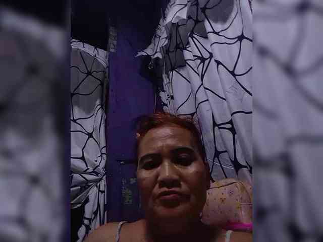 VelvetRose1 webcam