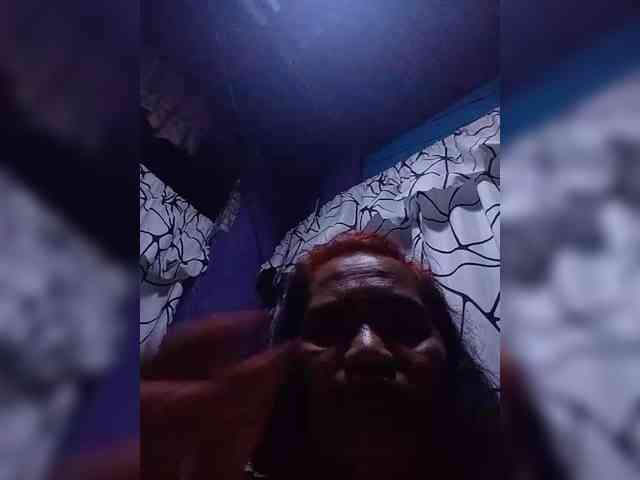 VelvetRose1 webcam