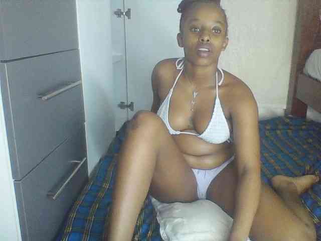 Naughtylittleprincess webcam