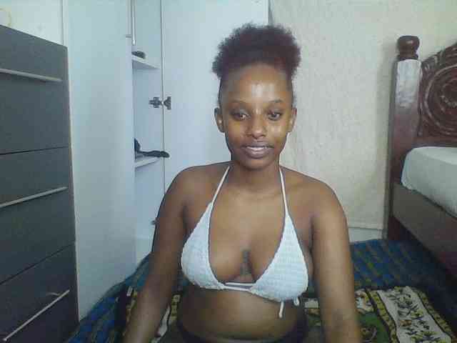 Naughtylittleprincess webcam