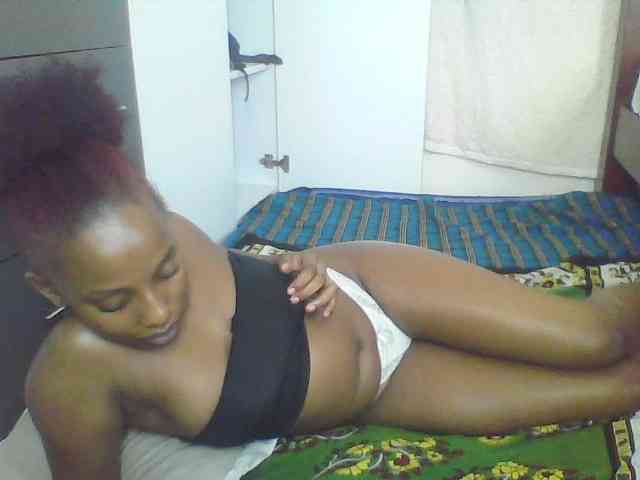 Naughtylittleprincess webcam