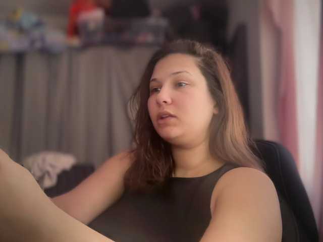 Minettesexy24's BongaCams show and profile