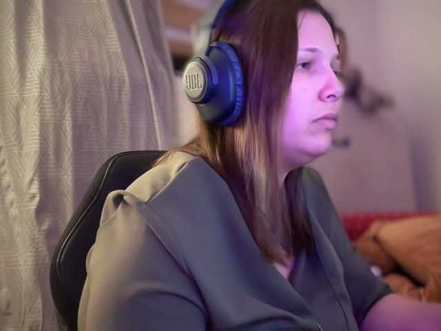 Minettesexy24's BongaCams show and profile