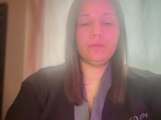 Minettesexy24's BongaCams show and profile