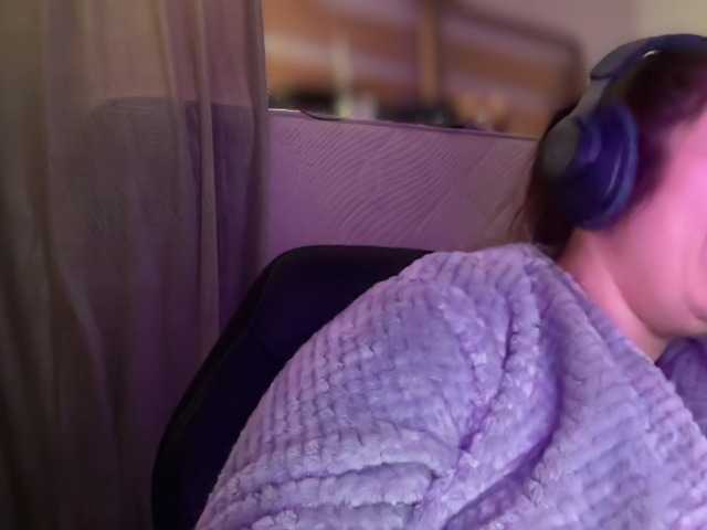 Minettesexy24's BongaCams show and profile