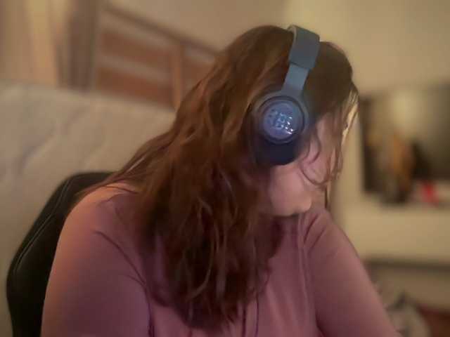 Minettesexy24's BongaCams show and profile