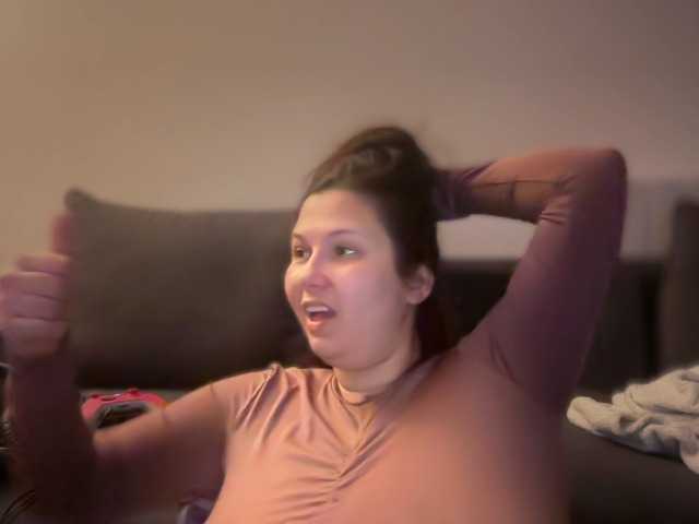 Minettesexy24's BongaCams show and profile