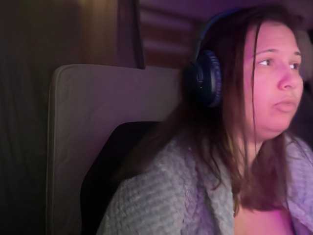 Minettesexy24's BongaCams show and profile