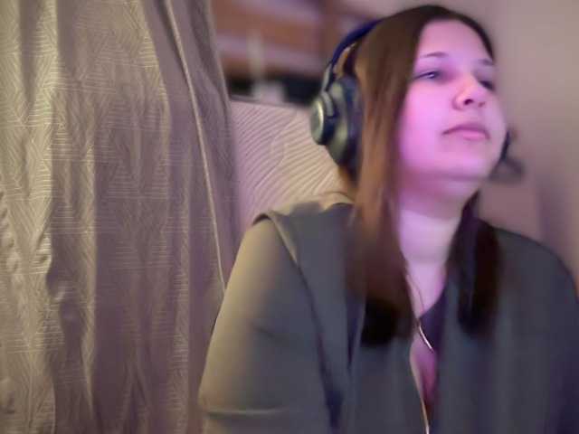 Minettesexy24's BongaCams show and profile