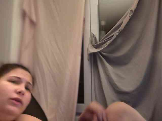 Minettesexy24 webcam