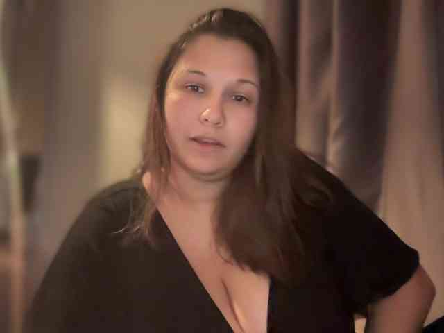 Minettesexy24 webcam