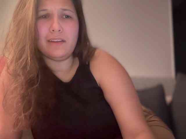 Minettesexy24 webcam