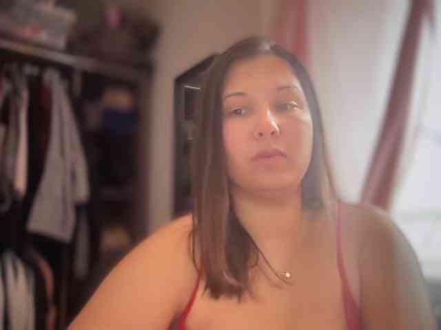 Minettesexy24 webcam