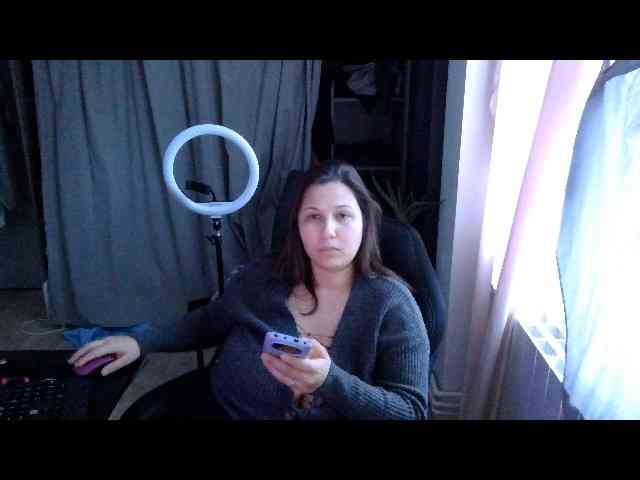 Minettesexy24 webcam