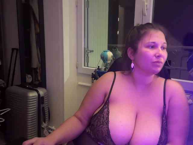 Minettesexy24 webcam