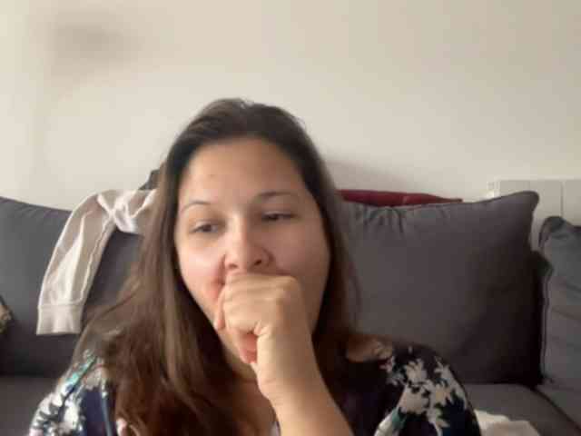 Minettesexy24 webcam