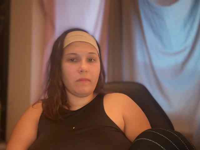 Minettesexy24 webcam