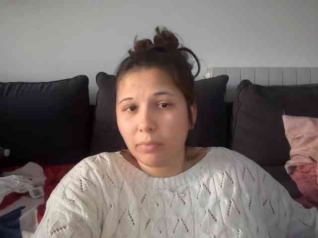 Minettesexy24 webcam