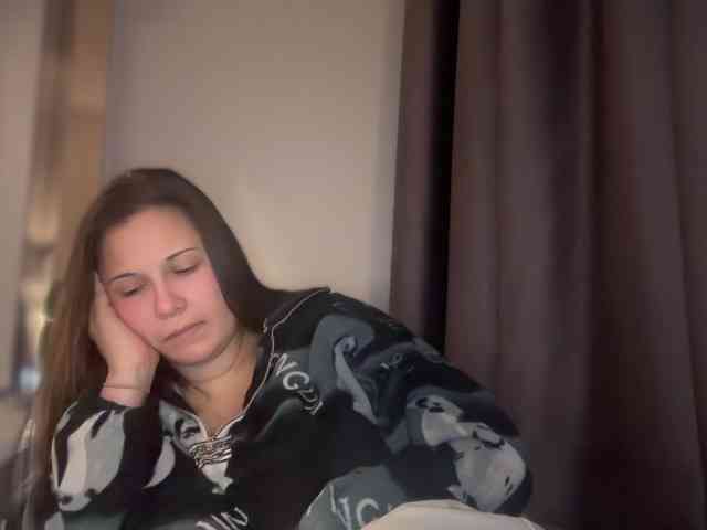 Minettesexy24 webcam