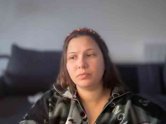 Minettesexy24 webcam