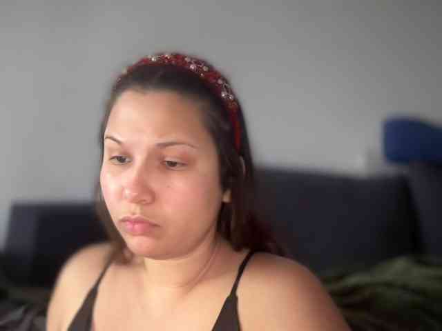 Minettesexy24 webcam